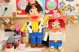 作品展の制作活動　すみれ