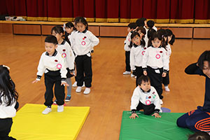 体操教室　ーマットー　ばら