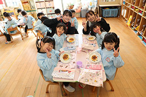 ホットケーキパーティ　うさぎ・ことり・ぱんだ