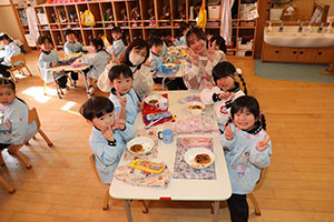 ホットケーキパーティ　りす・こあら・きりん