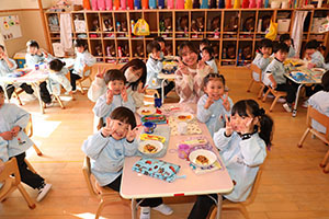 ホットケーキパーティ　りす・こあら・きりん