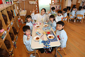 ホットケーキパーティ　りす・こあら・きりん