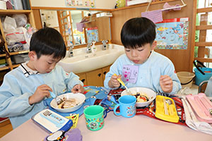 ホットケーキパーティ　B・D