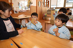 毛糸通しの練習✨　あひる