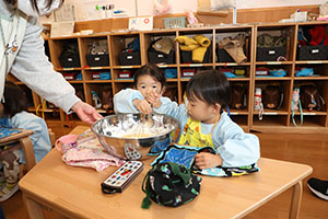 ホットケーキパーティ　2歳児クラス