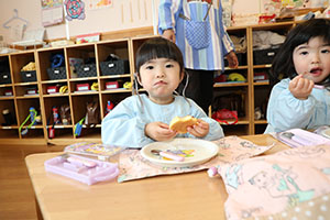 ホットケーキパーティ　2歳児クラス