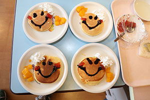 ホットケーキパーティ　2歳児クラス