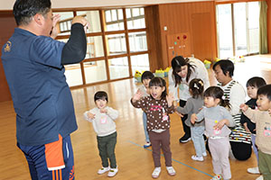 体操教室　エンゼルキッズ　火曜コース