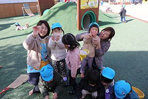 氷をみつけたよ　ぺんぎん