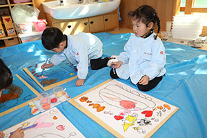 絵画教室　ばら・すみれ