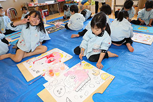 絵画教室　ばら・すみれ