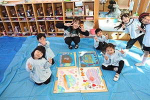 絵画教室　ばら・すみれ