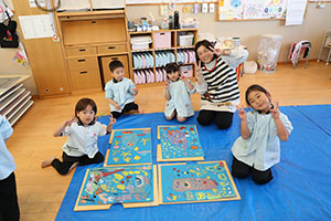 絵画教室　ばら・すみれ