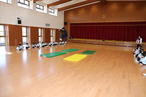 体操教室　ーマットー　ひまわり