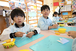 作品展の制作活動　D