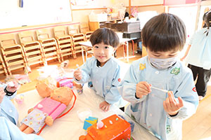 作品展の制作活動　りす