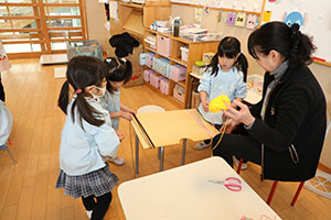 作品展の制作活動　ばら