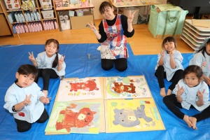 絵画教室　ひまわり・さくら・たんぽぽ