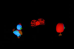 1月生まれの誕生会「ブラックシアター」　NO．1