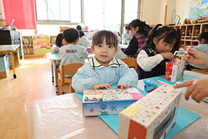 作品展の制作活動　ことり