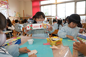 作品展の制作活動　ことり