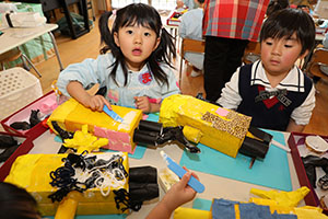 作品展の制作活動　たんぽぽ