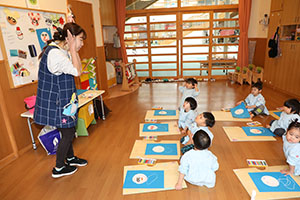 絵画教室　楽しかったね　ひよこ