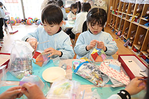 作品展の制作活動　D