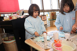 作品展の制作活動　きりん