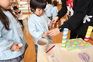 作品展の制作活動　ことり