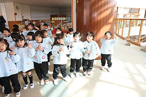 イングリッシュ　ばら・すみれ