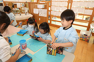 作品展の制作活動　たんぽぽ