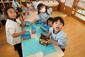 作品展の制作活動　たんぽぽ