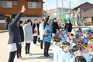 節分　みんなで豆まきをしました　全園児　　NO．1