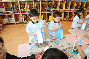 作品展の制作活動　ばら