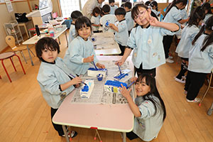 作品展の制作活動　ばら