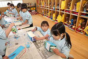 作品展の制作活動　ばら