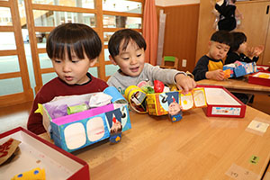 作品展の制作活動　ひよこ