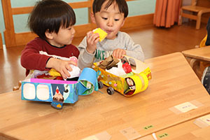 作品展の制作活動　ひよこ