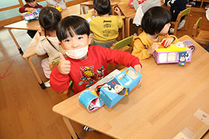 作品展の制作活動　ひよこ