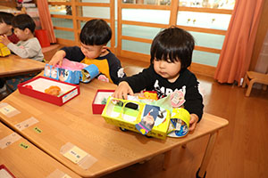 作品展の制作活動　ひよこ