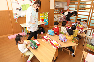 作品展の制作活動　ひよこ