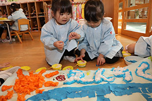 作品展のかんばんの制作　りす・きりん