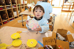 作品展の制作活動　すみれ