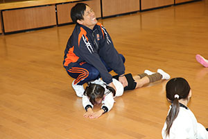 体操教室　ー跳び箱ー　ばら