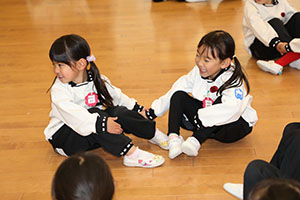 体操教室　ー跳び箱ー　ばら