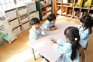 折り紙に挑戦！　さくら