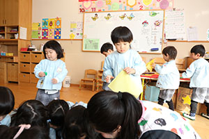 作品展のかんばんの制作　ことり