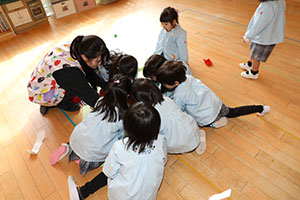 作品展のかんばんの制作　ことり