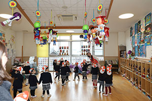 作品展の見学をしました　全クラス